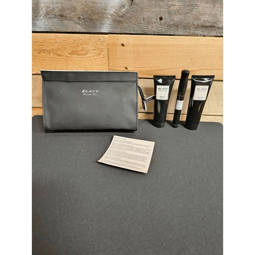 Kenneth Cole Black For Her 3 Pc Travel Set Mascara Lotion Shower Gel & Pouch